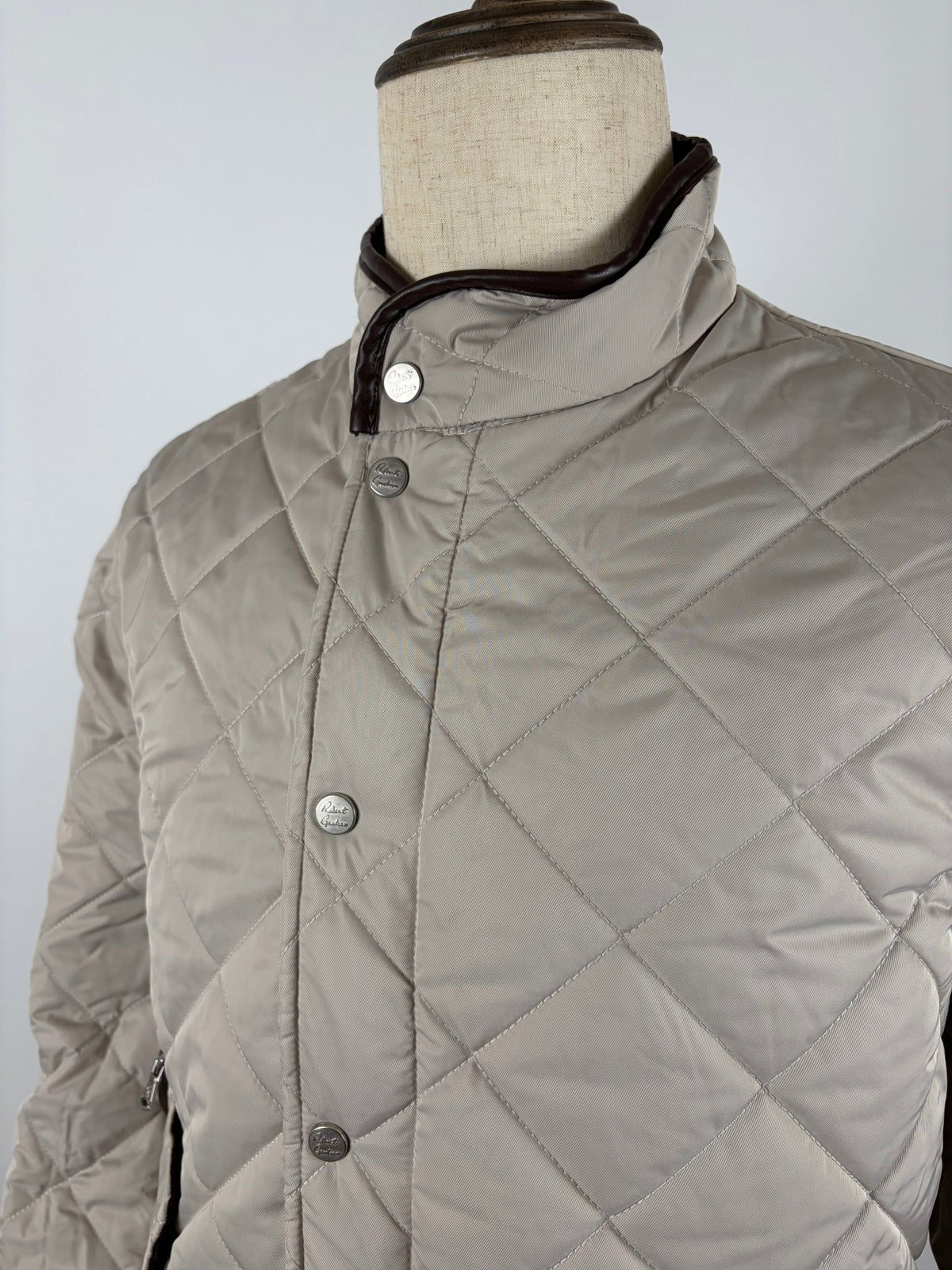 Robert Graham Men's Diamond Quilted Travel Jacket Stone - Serenity Selections